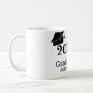 Abschluss der Stufe 20XX mit schlichter minimaler Kaffeetasse