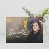 Abschluss-Einladung für Skript-Foto Ankündigung (Stehend Vorderseite)