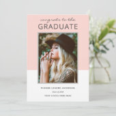 Abschluss-Feier des modernen Fotos Einladung (Stehend Vorderseite)