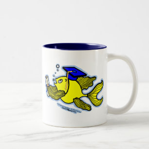 Abschluss-Fisch-Absolventfische Diplom Zweifarbige Tasse