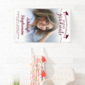 Abschluss Foto Maroon Glückwunschs Grad Script Banner (Insitu)