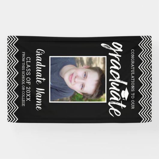 Abschluss Foto mit Grad Name Schwarz Vertikal Banner (Horizontal)