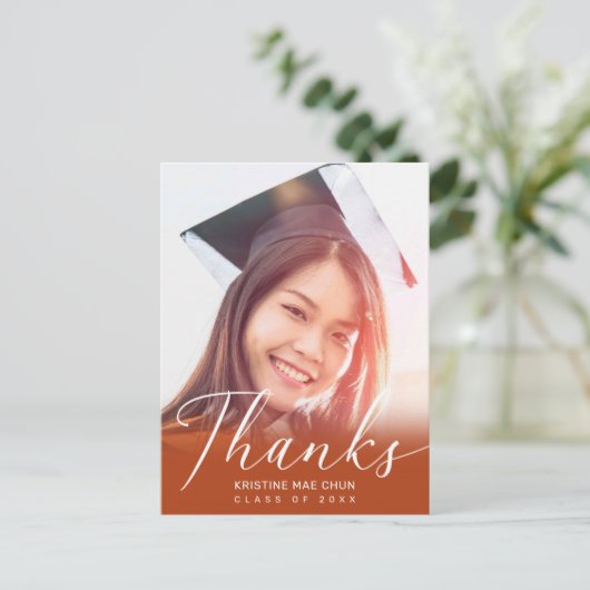 Abschluss Foto Modernes Drehbuch Orange Vielen Dan Postkarte (Stehend Vorderseite)