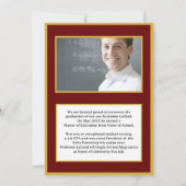 Abschluss Foto Personalisiert Note Maroon und Gold Einladung (Rückseite)