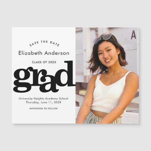 Abschluss Foto Schwarz-weißer Typ Rett Datum Magneteinladung (Vorderseite)