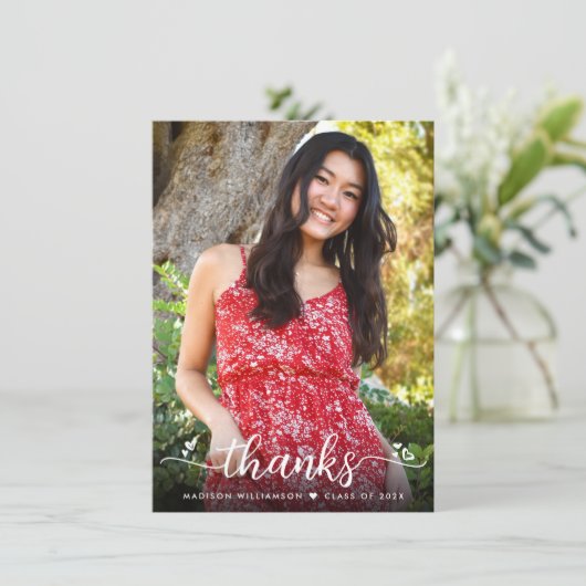 Abschluss Foto Script Hearts Modern Einfach Bold Dankeskarte (Stehend Vorderseite)