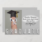 Abschluss Funny Finger Cartoon Grad Cap Ankündigung (Vorne/Hinten)