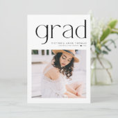 Abschluss für Minimalistische Typografie Ankündigung (Stehend Vorderseite)