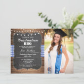 Abschluss GRILLEN Foto-Karo-blaues rustikales Holz Einladung (Stehend Vorderseite)