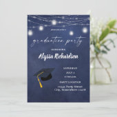 Abschluss Hat Chalkboard Graduation Party Blue Einladung (Stehend Vorderseite)