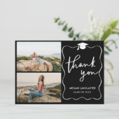 Abschluss Hat Ribbon | Schwarz | Danke | Skript (Stehend Vorderseite)