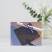 Abschluss Hat und Diplom Ankündigungspostkarte (Stehend Vorderseite)