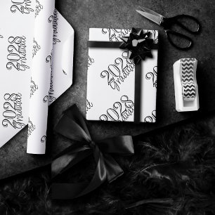Abschluss Jahr   Basic Black on White Celebration Geschenkpapier