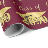 Abschluss Maroon Metallic Gold Class Year Geschenkpapier (Rolleneckpunkt)
