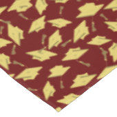 Abschluss Maroon und Gold Caps Tischdecke (Schrägansicht)