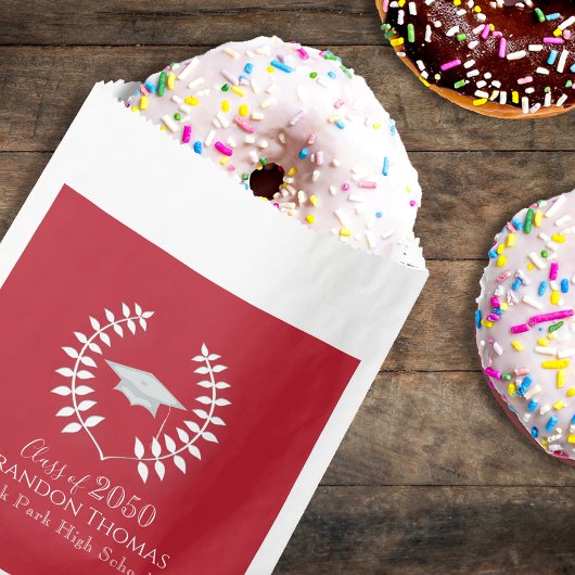 Abschluss Modern Mortarboard Kardinal Red Geschenktütchen