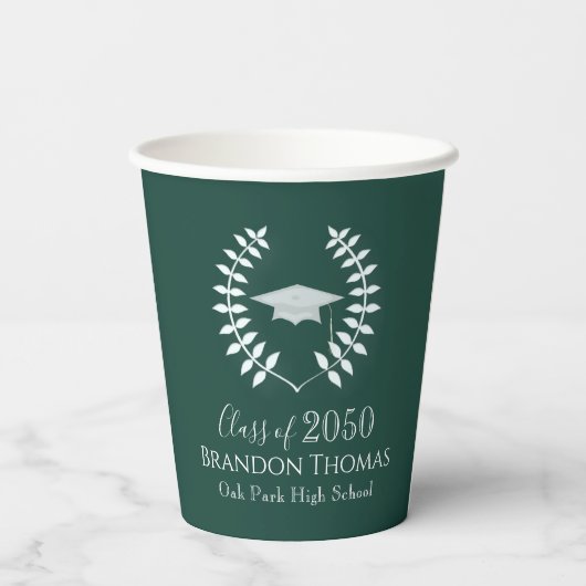 Abschluss Moderne Mortarboard Classic Dunkelgrün Pappbecher (Rückseite)