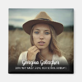 Abschluss Modernes, feines Foto | Grad Name Script Magnet (Vorne)