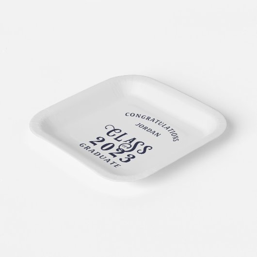 Abschluss Navy Blue Class Year Glückwünsche Name Pappteller (Gewinkelt)