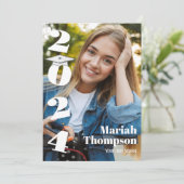 Abschluss Navy Typografy Foto Class of 2023 Einladung (Stehend Vorderseite)