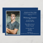 Abschluss Personal Foto Navy Blue & White Einladung (Vorne/Hinten)