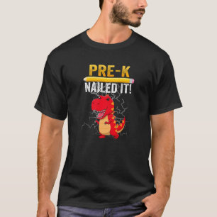 Abschluss Pre K Nails IT-Klasse von 2022 Dinosauri T-Shirt
