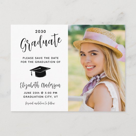 Abschluss Save the Date Elegantes Skript-Foto Einladungspostkarte (Vorderseite)