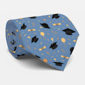 Abschluss Thema mit Cap, Diplom, Balloons Blue Krawatte (Gerollt)