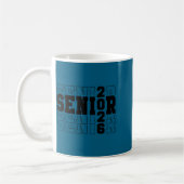 Abschlussklasse 2026 Varsity Text Abschluss  Kaffeetasse (Links)