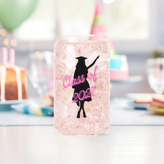 Abschlussklasse 2027 Mädchen Cap & Gown Silhouette Dosenglas (Insitu (Geburtstag))