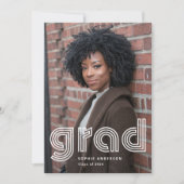 Absolvent | Moderne Disco Typografie und zwei Foto Einladung (Vorderseite)