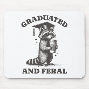 Absolvent Und Verwilderter Waschbär Abiturjahrgang Mousepad