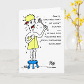 Abstand haltender Cartoon-Mann Karte (Gelbe Blume)