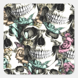 Absteigende Rosenschädel mit Schmetterlingen Quadratischer Aufkleber