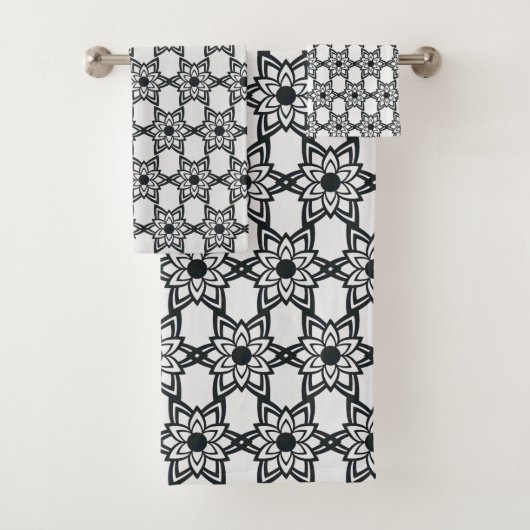 Abstract Black Flower Mandala Pattern on White Badhandtuch Set (Insitu)