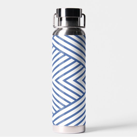 Abstract Blue Stripey Pattern Pink Monogram Trinkflasche (Rückseite)
