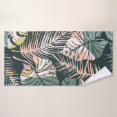 Abstract creative seamless pattern with tropical p badehandtuch (Badehandtuch)