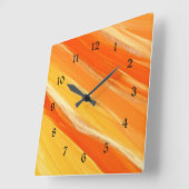 Abstract Diagonal Orange and Yellow Stripes Quadratische Wanduhr (Winkel)