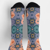 Abstract Dream Wave – Vibrant Surreal Flow Socken (Oben)
