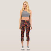 Abstract eyes in reds and purples capri leggings (Vorderseite)