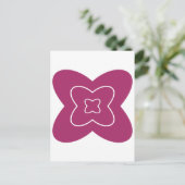 Abstract flower design with magenta petals postkarte (Stehend Vorderseite)