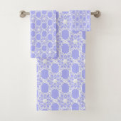 Abstract Flower Mandala Pattern on Light Blue Badhandtuch Set (Insitu)