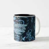 Abstract Grunge Blue Butterfly Art Personalised Zweifarbige Tasse (VorderseiteRechts)