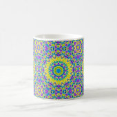 Abstract modern mosaic kaleidoscopic tile pattern kaffeetasse (Mittel)