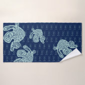 Abstract MONOGRAM Towel Badehandtuch (Badehandtuch)