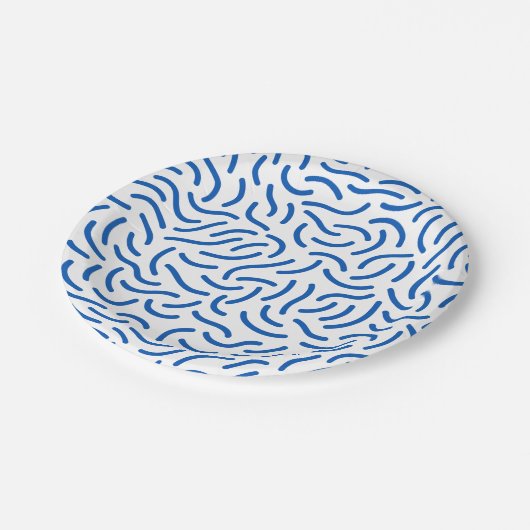 Abstract pattern of thick, wavy blue lines  pappteller (Schrägansicht)