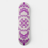 Abstract Purple Orchid Flower Design Pattern Art Skateboard (Vorderseite)