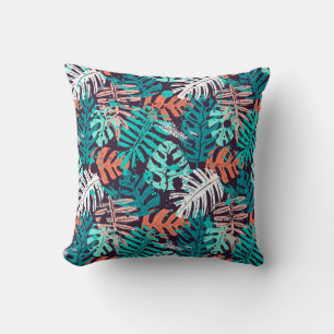 Abstract seamless tropical leaves pattern. Creativ Kissen