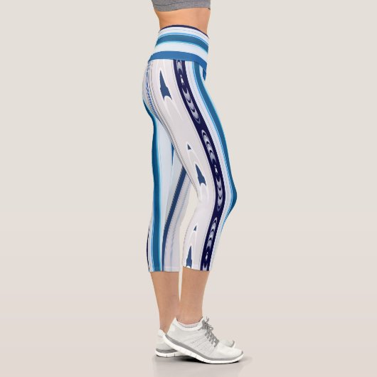 Abstract Symphony in Blue 5 (Vertical Lines) Capri Leggings (Rechts)