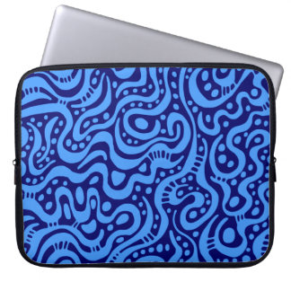 Abstrakt 041211 - Baby Blue on Deep Navy Laptopschutzhülle